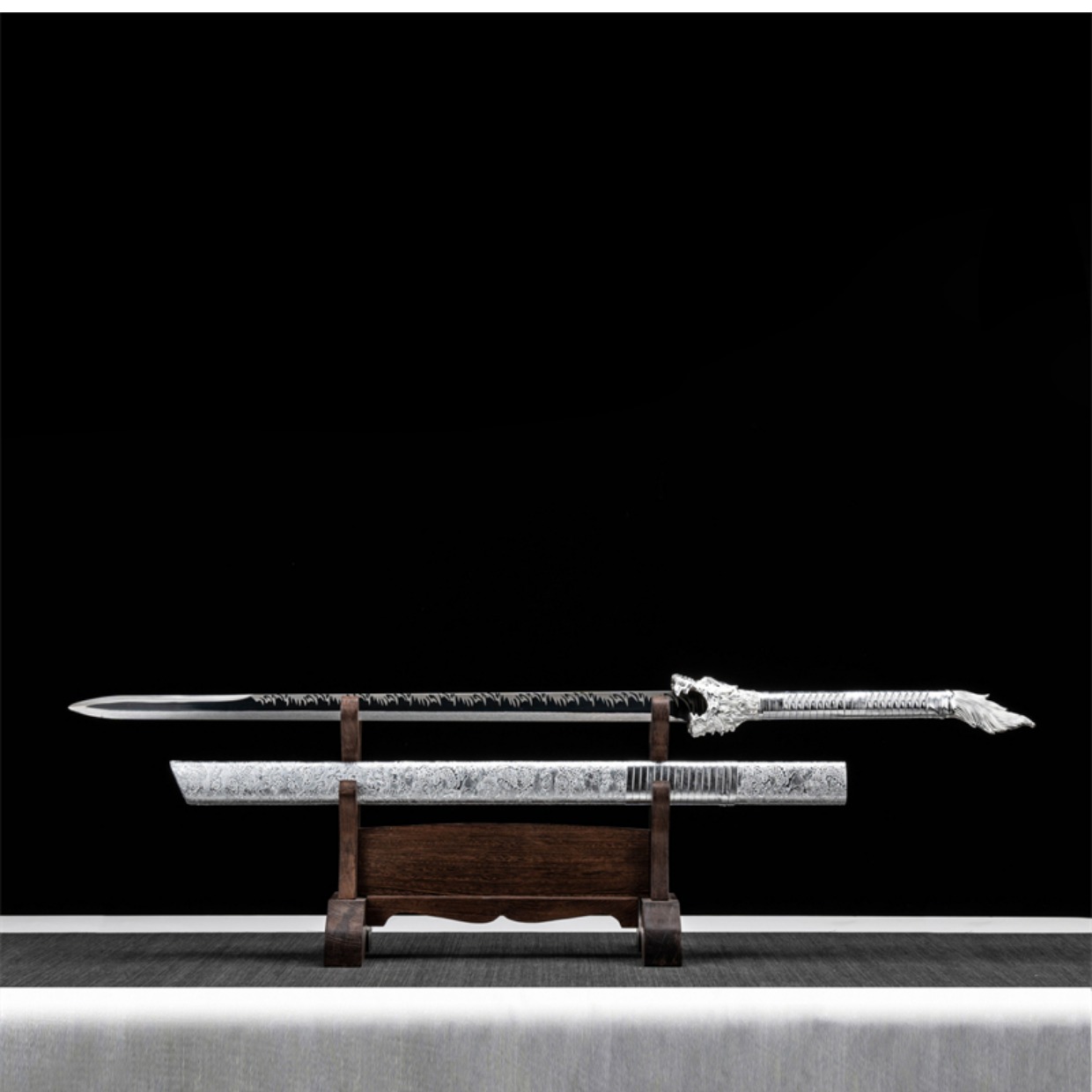 Silver Wolf Sword